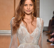 Inbal Dror kurta vestuvinė suknelė