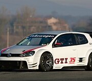 &bdquo;Volkswagen Golf24 racer&ldquo;