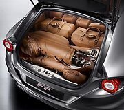 &bdquo;Ferrari FF&ldquo; fotosesija Dubajuje