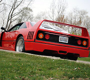 Kokybi&scaron;ka &bdquo;Ferrari F40&ldquo; kopija