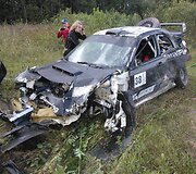 Benedikto Vanago ir Gretos Germanavičiūtės &bdquo;Subaru Impreza WRC&ldquo; po avarijos