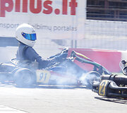 &Scaron;e&scaron;tas &bdquo;ARTkart&ldquo; 2013-ųjų metų etapas Smalininkų kartodrome