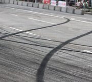500 AG ir 2000 Nm turinčio sunkvežimio pasirodymas &bdquo;Drift Allstars&ldquo;