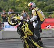&bdquo;Aras freestyle&ldquo; triukai uždarytoje Kauno gatvėje