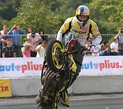 &bdquo;Aras freestyle&ldquo; triukai uždarytoje Kauno gatvėje
