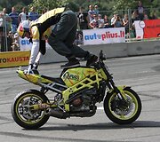&bdquo;Aras freestyle&ldquo; triukai uždarytoje Kauno gatvėje