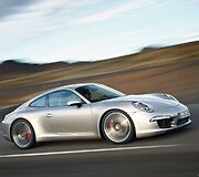 2013-ųjų &bdquo;Porsche 911 Carrera S4&ldquo;