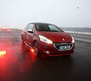 &bdquo;Top Gear&ldquo; Baltijos &scaron;alių metų automobilio rinkimai