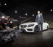 C klasės &bdquo;Mercedes-Benz&ldquo; pristatymas Detroito automobilių parodoje