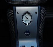 Vienintelis pasaulyje juodas &bdquo;Maserati MC12&ldquo;
