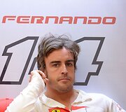F-1 penktadienio treniruotės prie&scaron; Bahreino lenktynes
