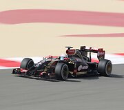 F-1 penktadienio treniruotės prie&scaron; Bahreino lenktynes