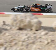 F-1 penktadienio treniruotės prie&scaron; Bahreino lenktynes