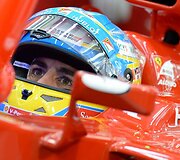 F-1 penktadienio treniruotės prie&scaron; Bahreino lenktynes