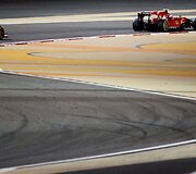 F-1 penktadienio treniruotės prie&scaron; Bahreino lenktynes