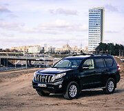 Atnaujintas &bdquo;Toyota Land Cruiser&ldquo;