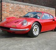 Didžiojoje Britanijoje parduodamas &bdquo;Dino 246 GT&ldquo;