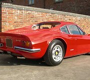 Didžiojoje Britanijoje parduodamas &bdquo;Dino 246 GT&ldquo;