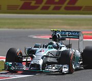 &bdquo;Formulės-1&ldquo; penktadienio treniruotės Silverstone