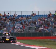 &bdquo;Formulės-1&ldquo; penktadienio treniruotės Silverstone
