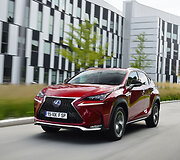 &bdquo;Lexus NX300h&ldquo; su &bdquo;F Sport&ldquo; komplektacija