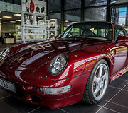 &bdquo;Porsche&ldquo; salonas Vilniuje