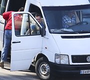 Galimai nelegalių vežėjų mikroautobusas