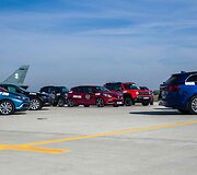 &bdquo;Top Gear&ldquo; apdovanojimų turo akimirka &Scaron;iaulių oro uoste