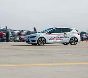 &bdquo;Top Gear&ldquo; apdovanojimų turo akimirka &Scaron;iaulių oro uoste