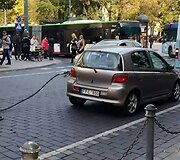 &bdquo;Toyota Yaris&ldquo; Vilniuje važinėjo su nutraukta degalinės žarna