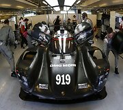 &bdquo;Porsche&ldquo; komandos bandymai Abu Dabyje