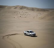 A&scaron;tuntos kartos &bdquo;Toyota Hilux&ldquo; bandymai Namibijoje