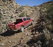 A&scaron;tuntos kartos &bdquo;Toyota Hilux&ldquo; bandymai Namibijoje