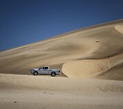 A&scaron;tuntos kartos &bdquo;Toyota Hilux&ldquo; bandymai Namibijoje