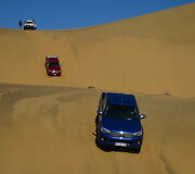 A&scaron;tuntos kartos &bdquo;Toyota Hilux&ldquo; bandymai Namibijoje