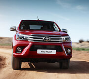 A&scaron;tuntos kartos &bdquo;Toyota Hilux&ldquo;