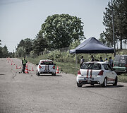 &bdquo;Tėvas Racing&ldquo; surengti &bdquo;Extreme Driving School&ldquo; mokymai