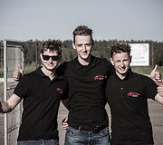 &bdquo;Tėvas Racing&ldquo; surengti &bdquo;Extreme Driving School&ldquo; mokymai