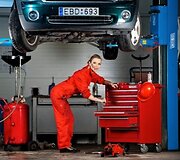 &Scaron;į &bdquo;MINI Cooper&ldquo; galėtų vairuoti ir Stathamas &ndash; nes jį vairuoju a&scaron;