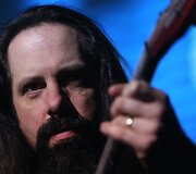 &bdquo;Dream Theatre&ldquo; koncerto akimirka