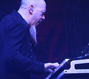 &bdquo;Dream Theatre&ldquo; koncerto akimirka