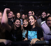 &bdquo;Dream Theatre&ldquo; koncerto akimirka