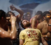 Festivalio &bdquo;Coachella&ldquo; akimirka