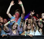 Festivalio &bdquo;Coachella&ldquo; akimirka