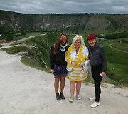 Daina Bilevičiūtė su mokinėmis
