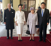 Karalienės Elizabeth II ir Kinijos prezidento Xi Jinpingo susitikimas