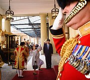 Karalienės Elizabeth II ir Kinijos prezidento Xi Jinpingo susitikimas