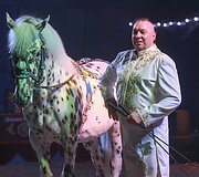 Cirko &bdquo;Marcel ir Odeta&ldquo; pasirodymo akimirka