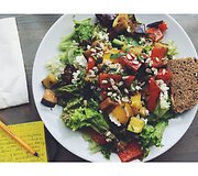 Na, Berlynas yra tikras rojus vegetarams ir veganams. Neatmenu, kada tiek daug ir taip skaniai valgiau