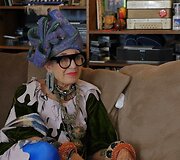 Linos Pliopytės filmo &bdquo;Amžinai stilingos&ldquo; herojė Debra